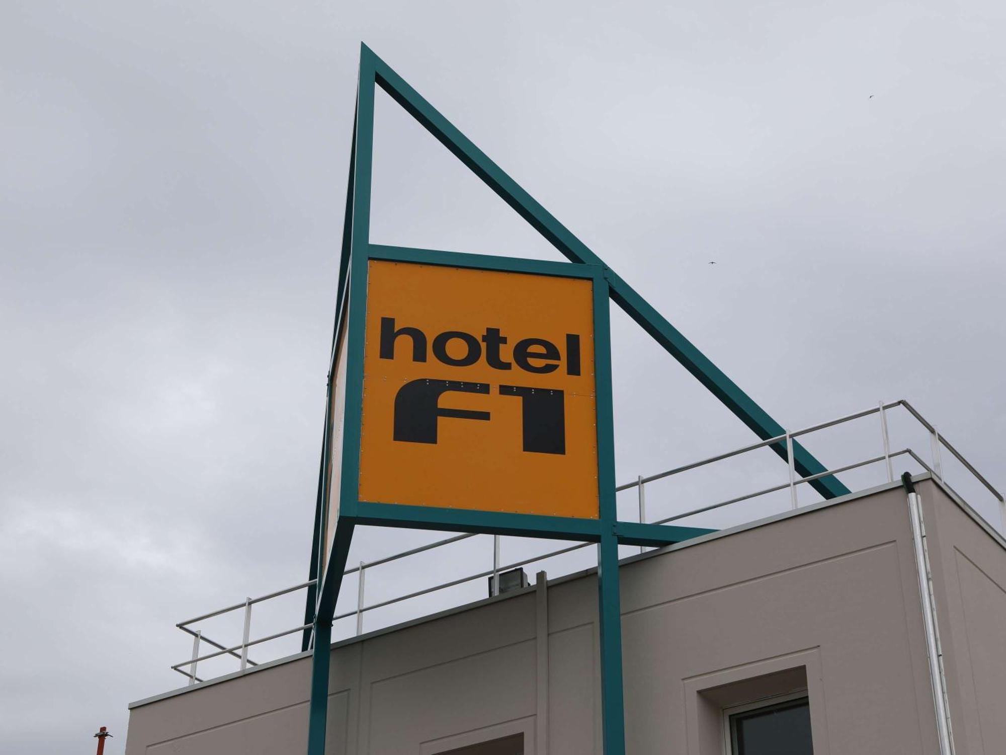 A7A9立交桥f1橙色中心酒店 奥朗日 外观 照片